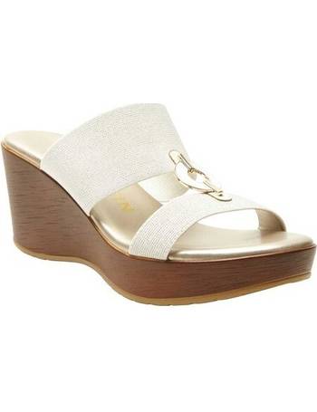 anne klein hadya wedge sandals